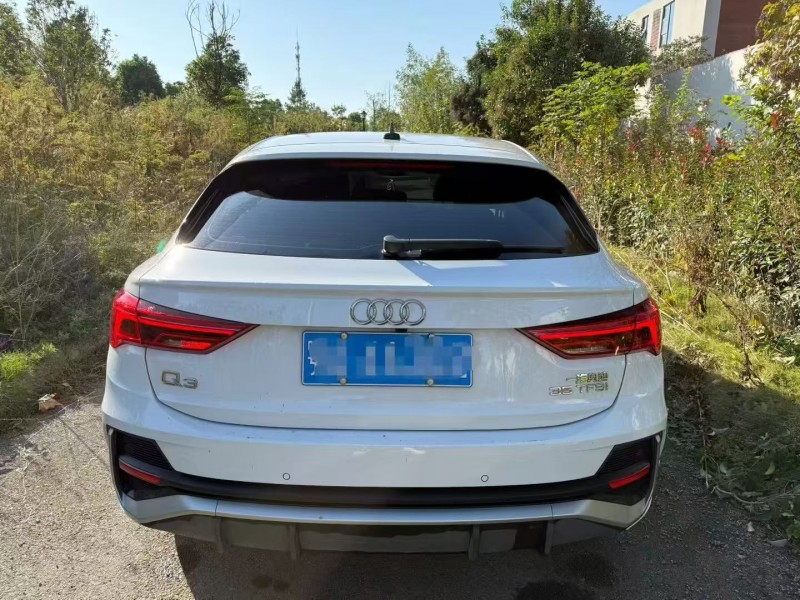 孝感22年奥迪Q38