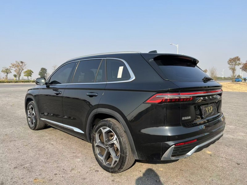 盐城23年吉利星越8