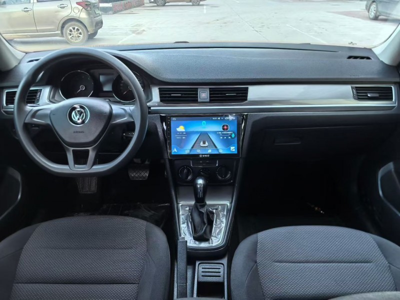 邯郸19年大众宝来8