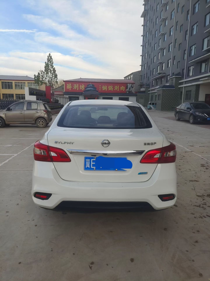 邯郸19年日产轩逸4