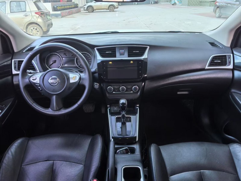 邯郸19年日产轩逸8