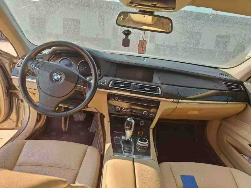 临沂11年宝马7系6