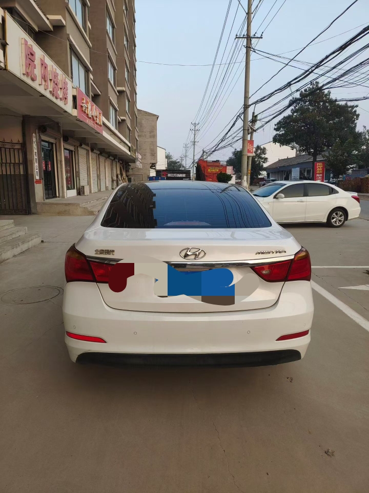 邯郸15年现代名图4