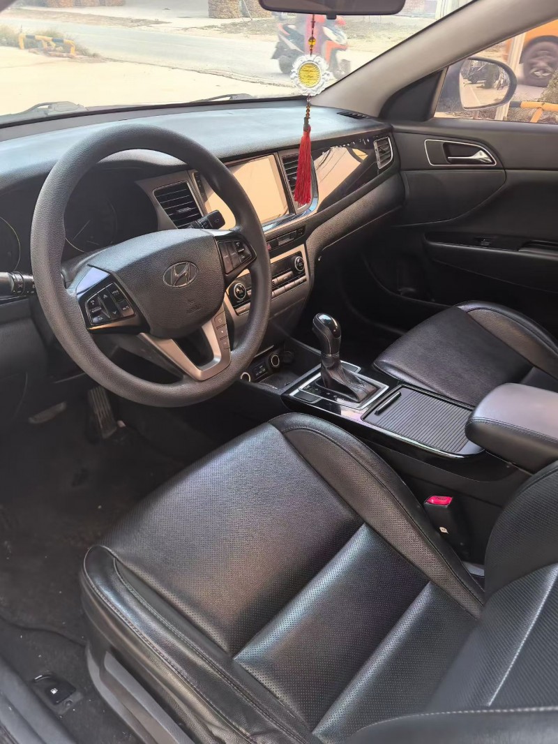 邯郸15年现代名图9