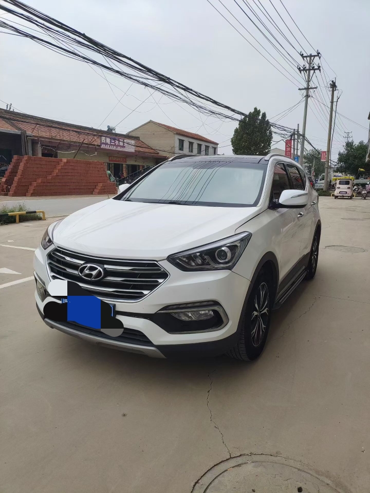 邯郸18年现代全新胜达3