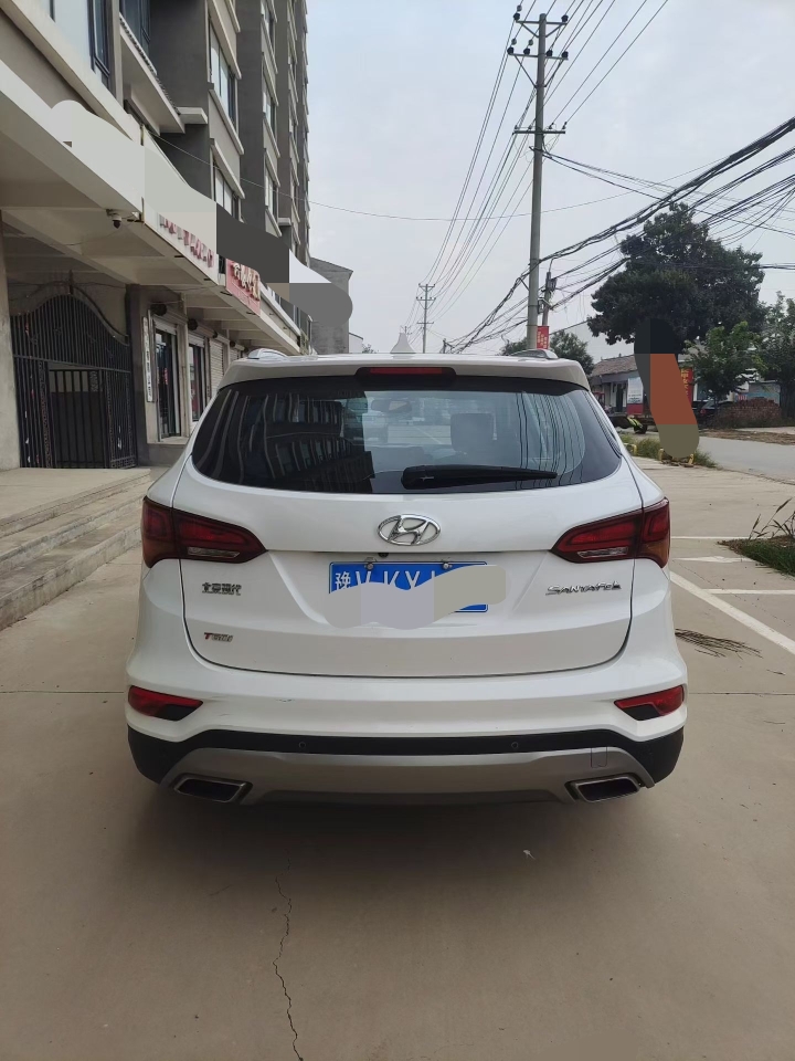 邯郸18年现代全新胜达4