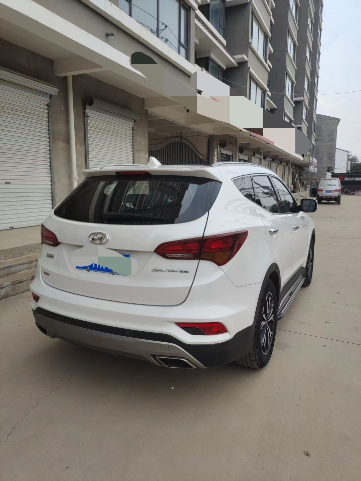 邯郸18年现代全新胜达6