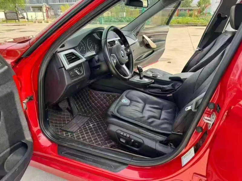 徐州13年宝马3系3