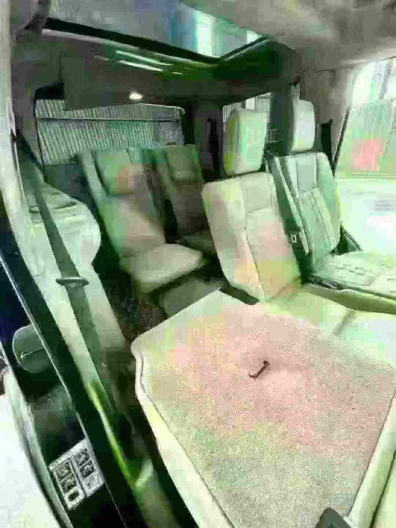 临沂15年路虎发现5