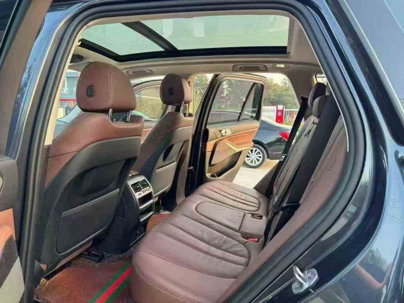 徐州22年宝马X57