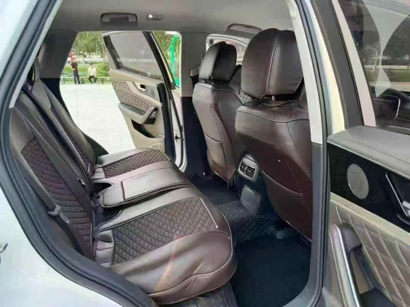 徐州20年红旗HS57