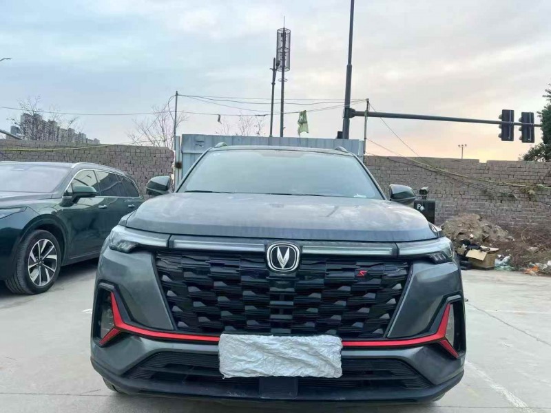 郑州24年长安汽车CS351