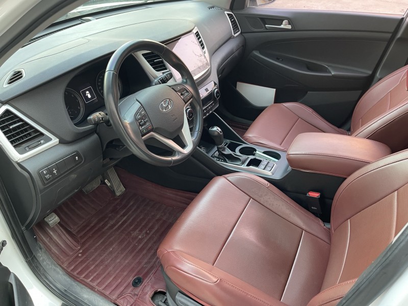 济宁16年现代途胜5