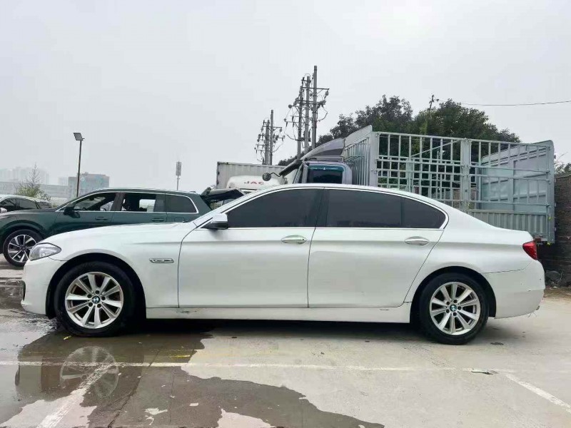 郑州16年宝马5系3