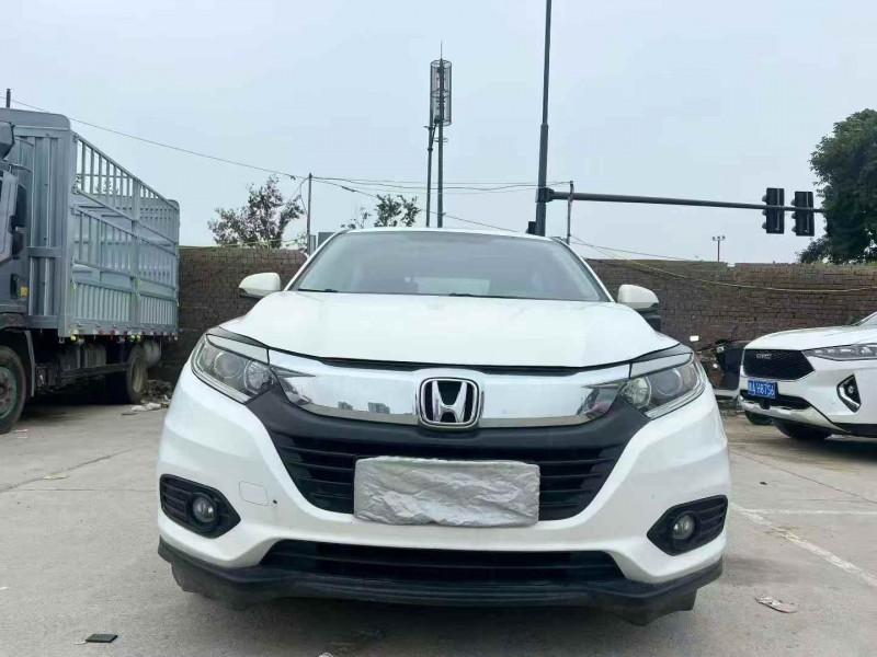 郑州21年本田缤智1