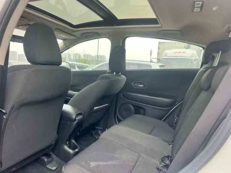 郑州21年本田缤智4