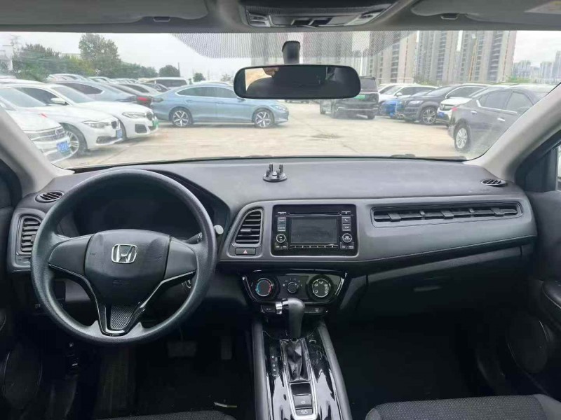 郑州21年本田缤智5