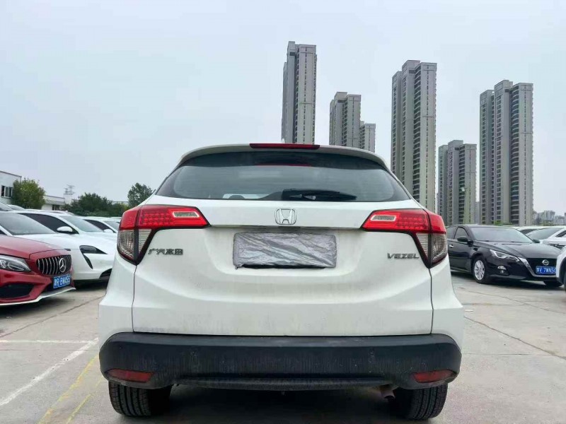 郑州21年本田缤智8