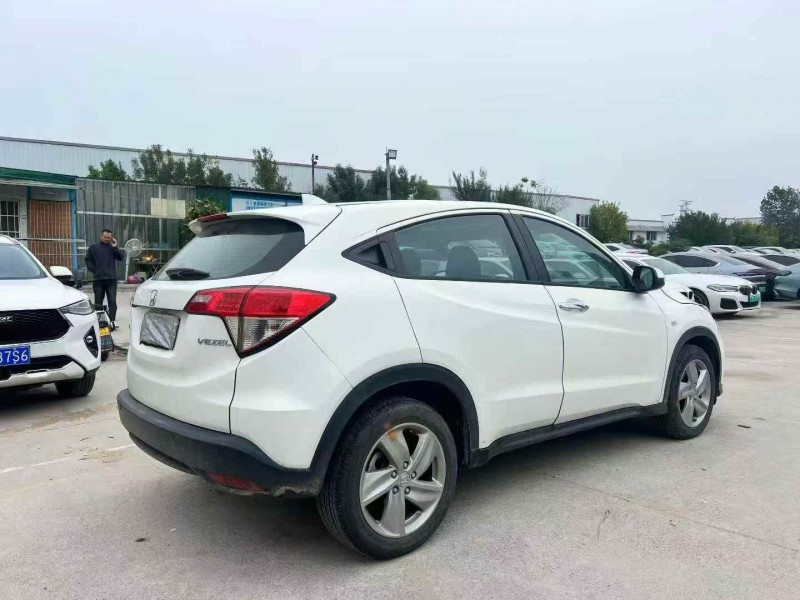 郑州21年本田缤智9