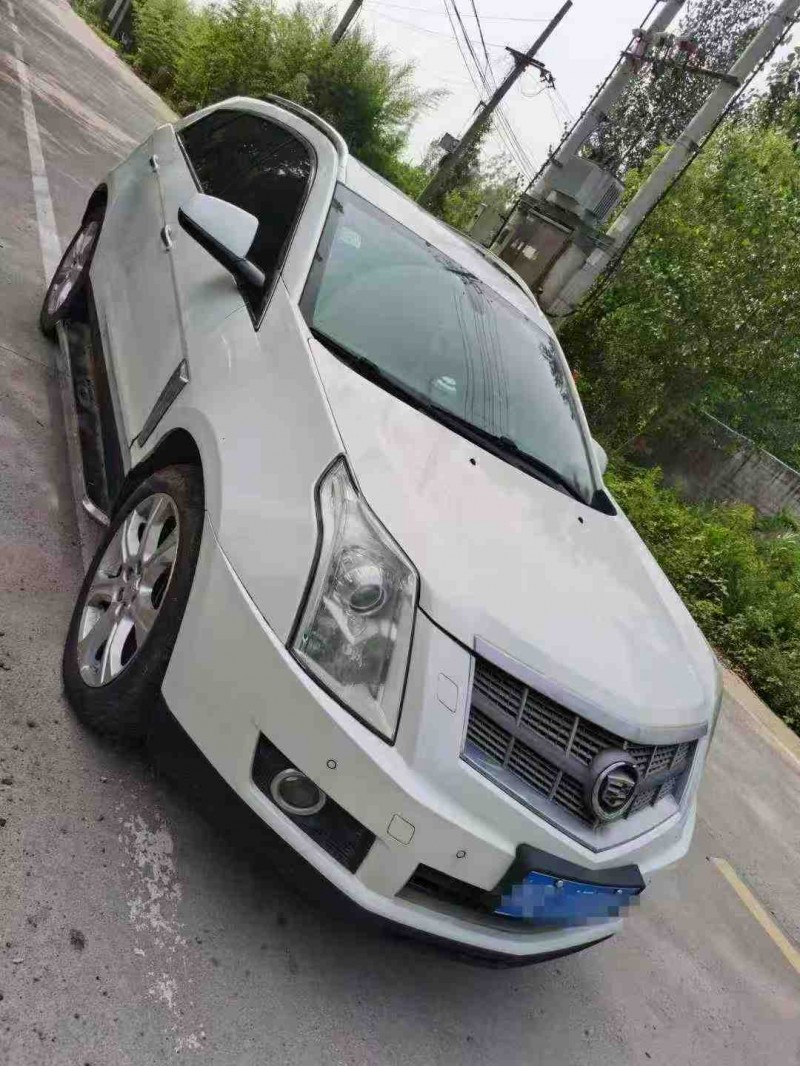 临沂15年凯迪拉克SRX3