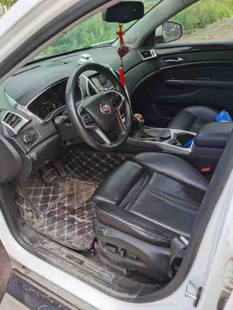 临沂15年凯迪拉克SRX4