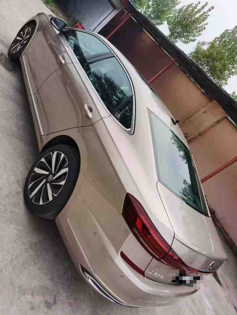 临沂21年大众帕萨特8