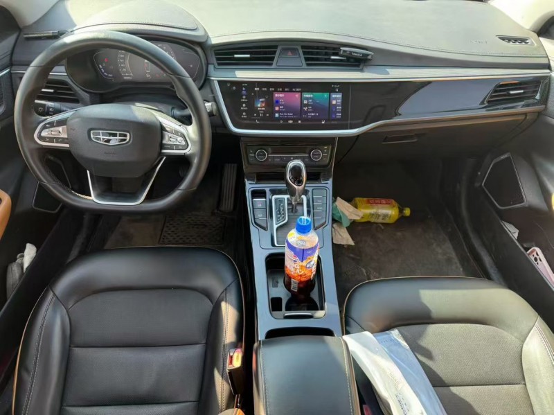 新乡20年吉利帝豪4