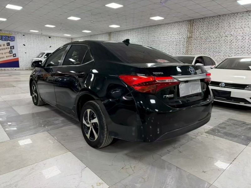 邢台18年丰田雷凌8