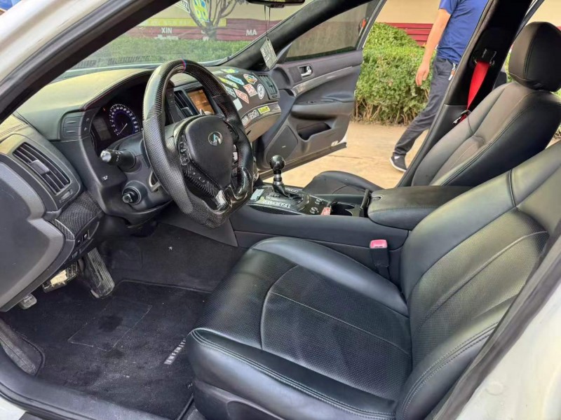 徐州11年英菲尼迪G376