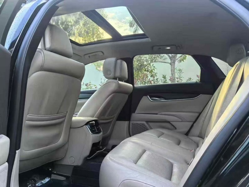 鄂州15年凯迪拉克XTS4