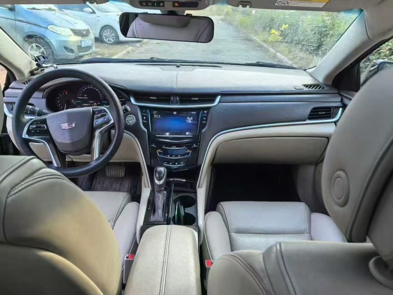 鄂州15年凯迪拉克XTS7