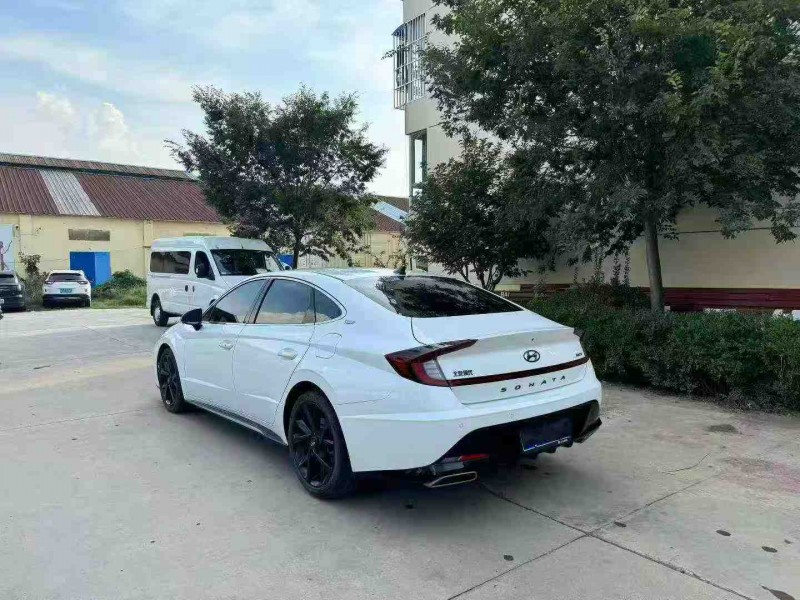 徐州23年现代索纳塔4