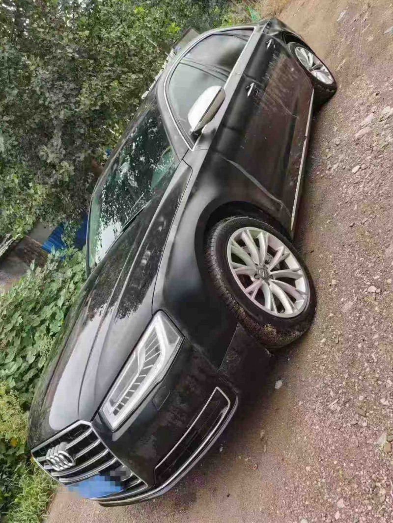 临沂15年奥迪A8L3