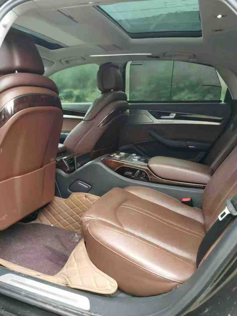 临沂15年奥迪A8L6