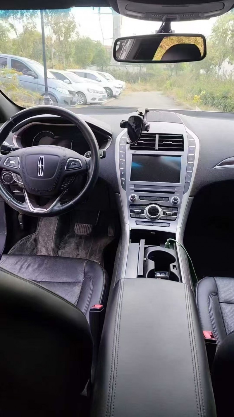 宜昌16年林肯MKZ5