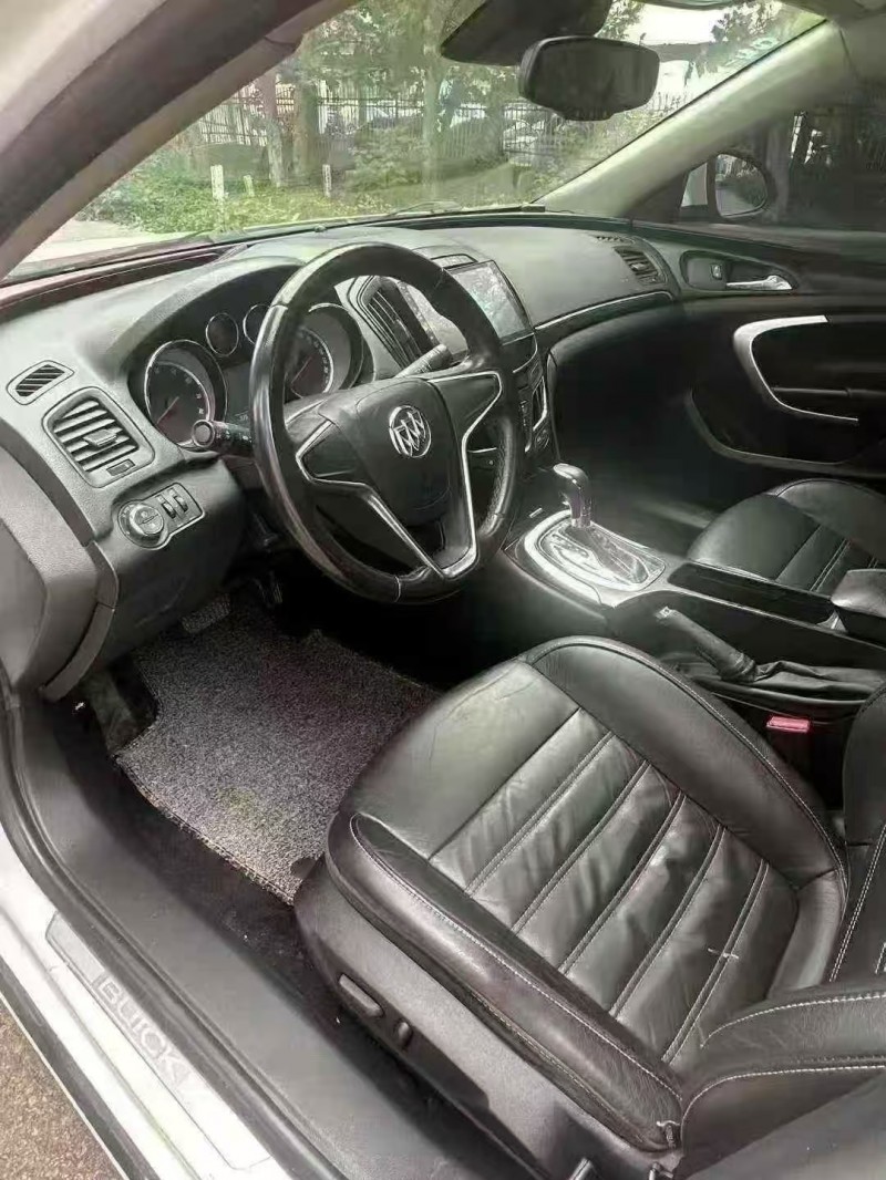 菏泽15年别克君威4