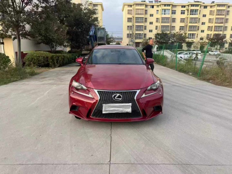 徐州14年雷克萨斯IS1
