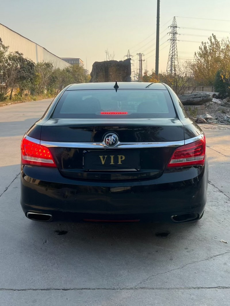 徐州15年别克君越9