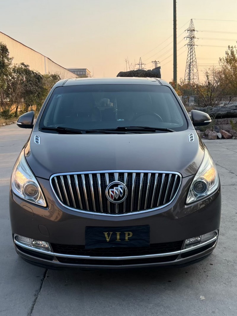 徐州16年别克GL81