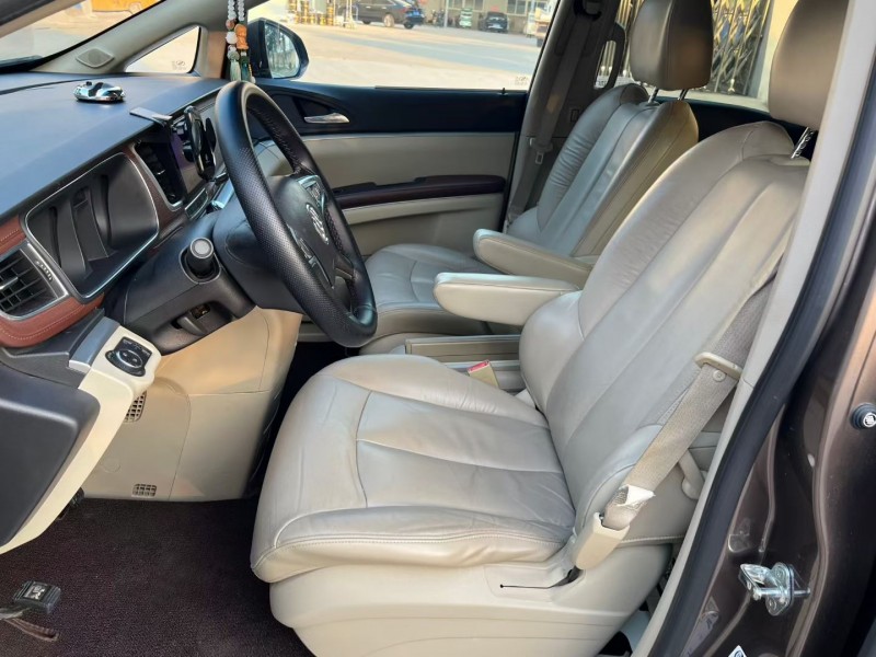 徐州16年别克GL85