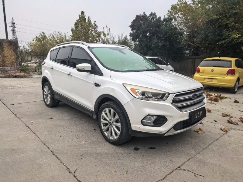 徐州17年福特翼虎3