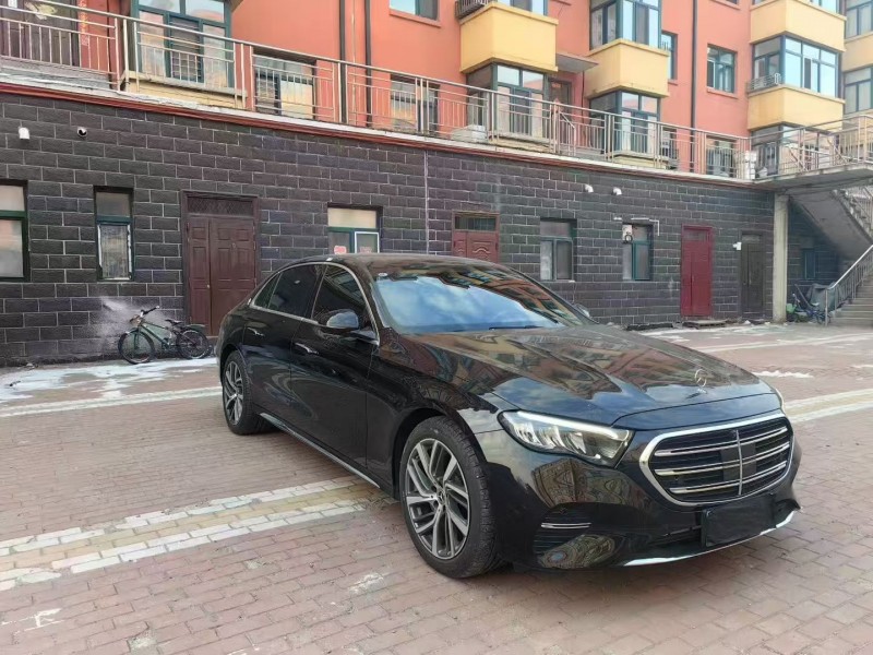 双鸭山24年奔驰E3