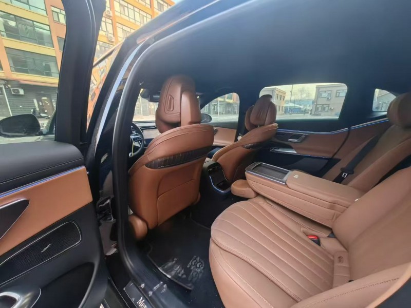 双鸭山24年奔驰E4