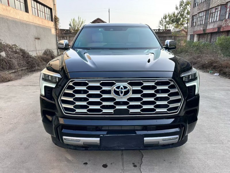 济南24年丰田红杉1