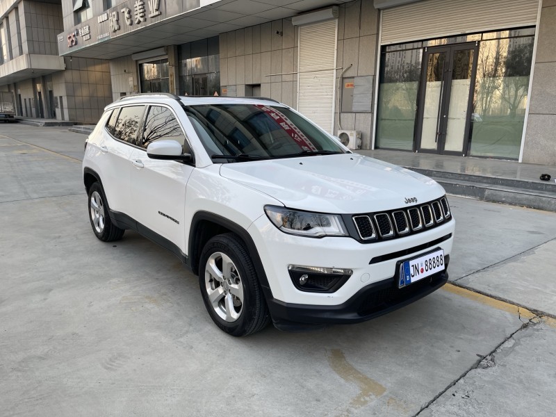 济宁18年Jeep指南者3