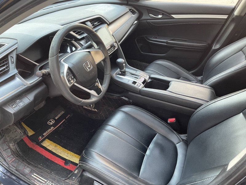 济宁18年本田思域6