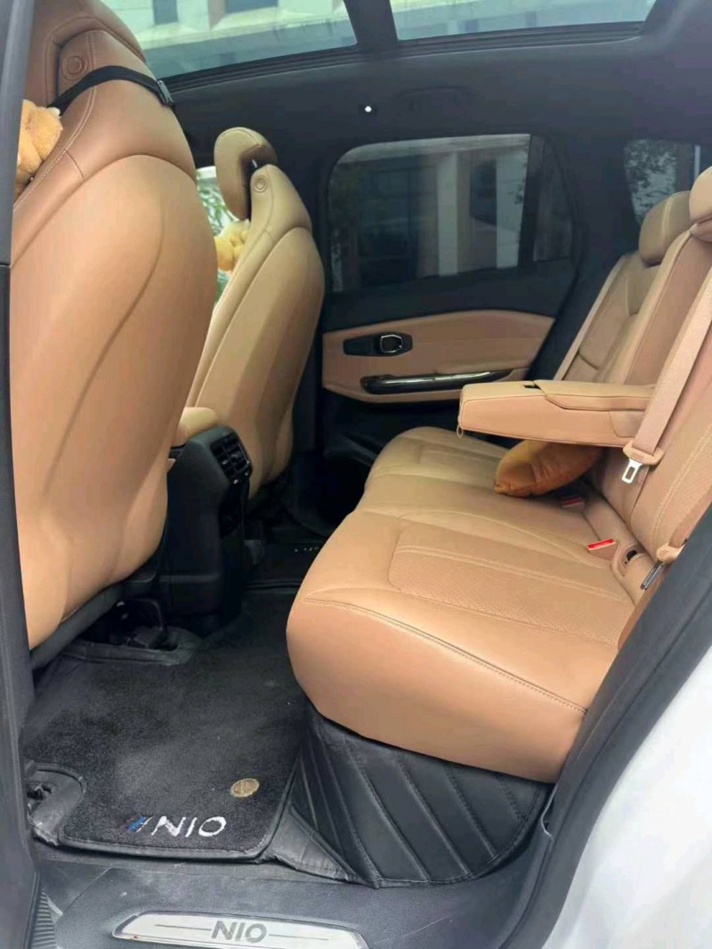 广州22年蔚来ES66