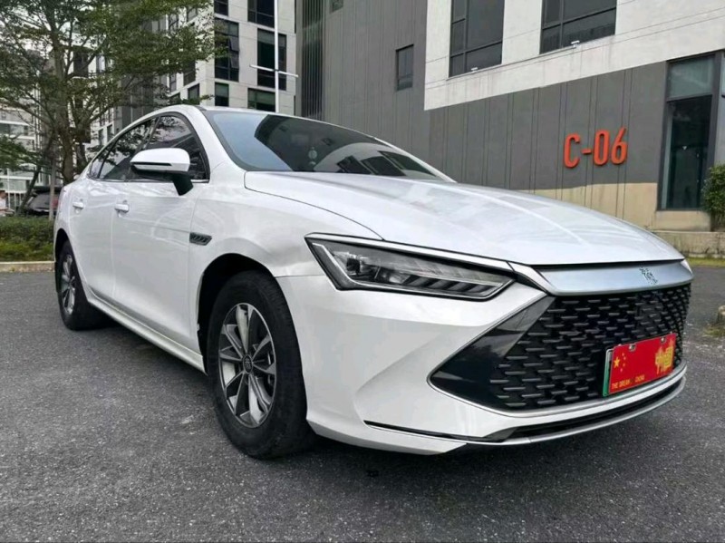 广州24年比亚迪秦2