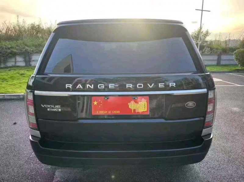 广州16年路虎揽胜行政3