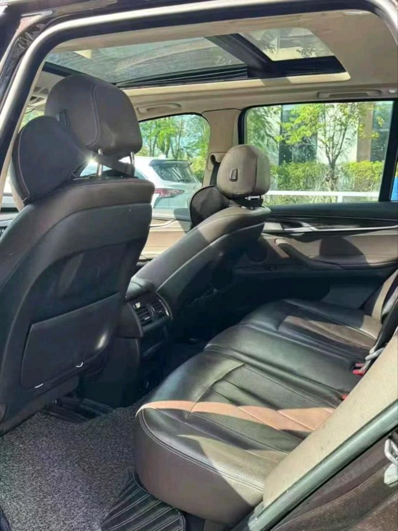 广州19年宝马X59